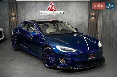Tesla Model S 2017