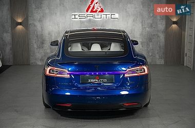 Ліфтбек Tesla Model S 2017 в Одесі фото 14 Ліфтбек Tesla Model S 2017 в Одесі