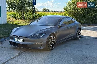 Tesla Model S  2023