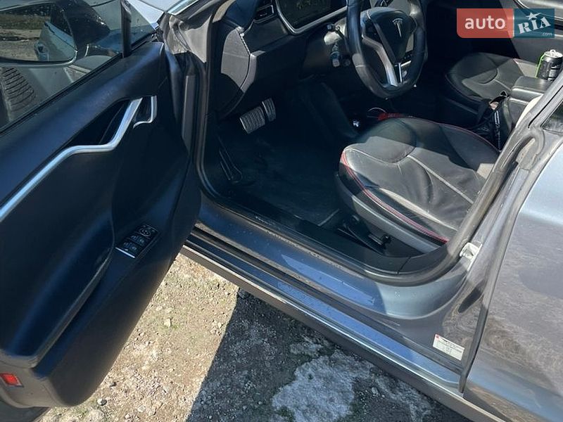 Ліфтбек Tesla Model S 2013 в Монастириській фото 8 Ліфтбек Tesla Model S 2013 в Монастириській