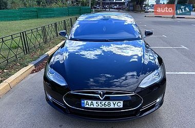 Tesla Model S  2014
