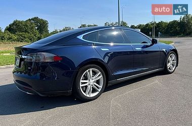 Ліфтбек Tesla Model S 2014 в Києві фото 5 Ліфтбек Tesla Model S 2014 в Києві