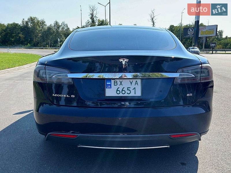 Ліфтбек Tesla Model S 2014 в Києві фото 8 Ліфтбек Tesla Model S 2014 в Києві