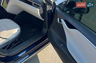 Ліфтбек Tesla Model S 2014 в Києві фото 19 Ліфтбек Tesla Model S 2014 в Києві