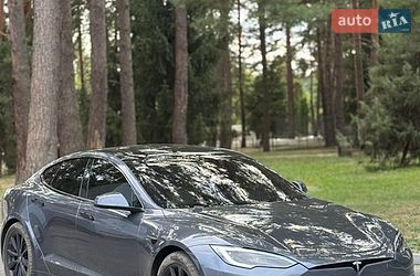 Tesla Model S  2023