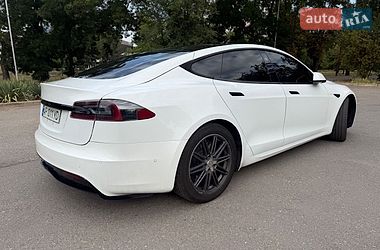 Ліфтбек Tesla Model S 2021 в Запоріжжі фото 6 Ліфтбек Tesla Model S 2021 в Запоріжжі