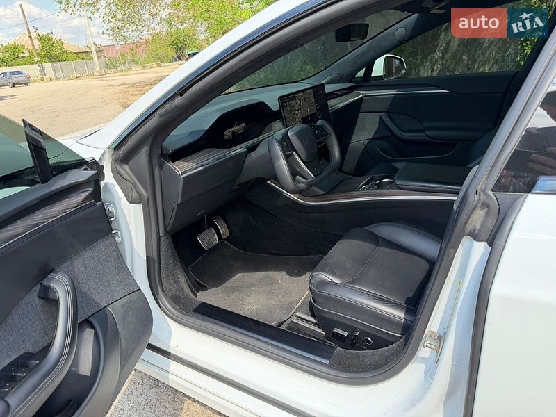 Ліфтбек Tesla Model S 2021 в Запоріжжі фото 14 Ліфтбек Tesla Model S 2021 в Запоріжжі