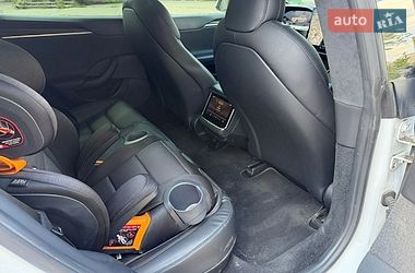 Ліфтбек Tesla Model S 2021 в Запоріжжі фото 16 Ліфтбек Tesla Model S 2021 в Запоріжжі