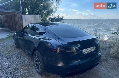 Tesla Model S 2024