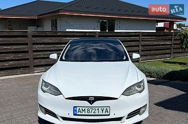 Tesla Model S  2014