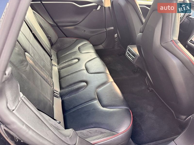 Лифтбек Tesla Model S 2012 в Киеве фото 9 Лифтбек Tesla Model S 2012 в Киеве
