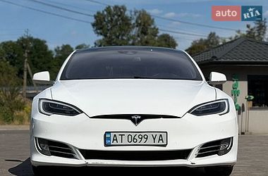 tesla model-s 2016 в Львів від професійного продавця Владислав Сергійович Чакір
