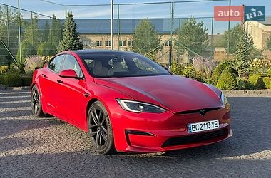 Tesla Model S  2022