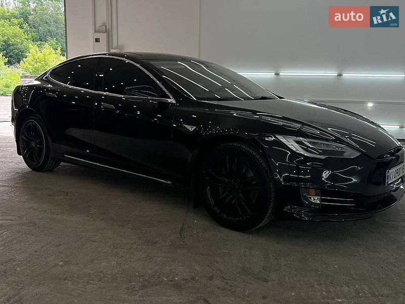 Лифтбек Tesla Model S 2014 в Виннице фото 13 Лифтбек Tesla Model S 2014 в Виннице