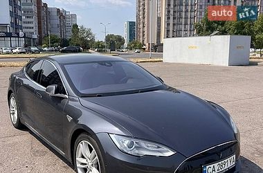 tesla model-s 2015 в Черкаси від професійного продавця Вікторія