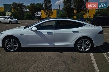 Ліфтбек Tesla Model S 2014 в Житомирі