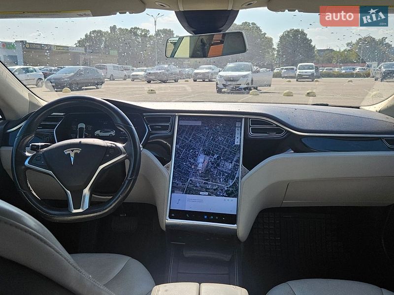 Ліфтбек Tesla Model S 2014 в Житомирі