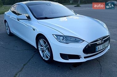 Ліфтбек Tesla Model S 2015 в Фастові