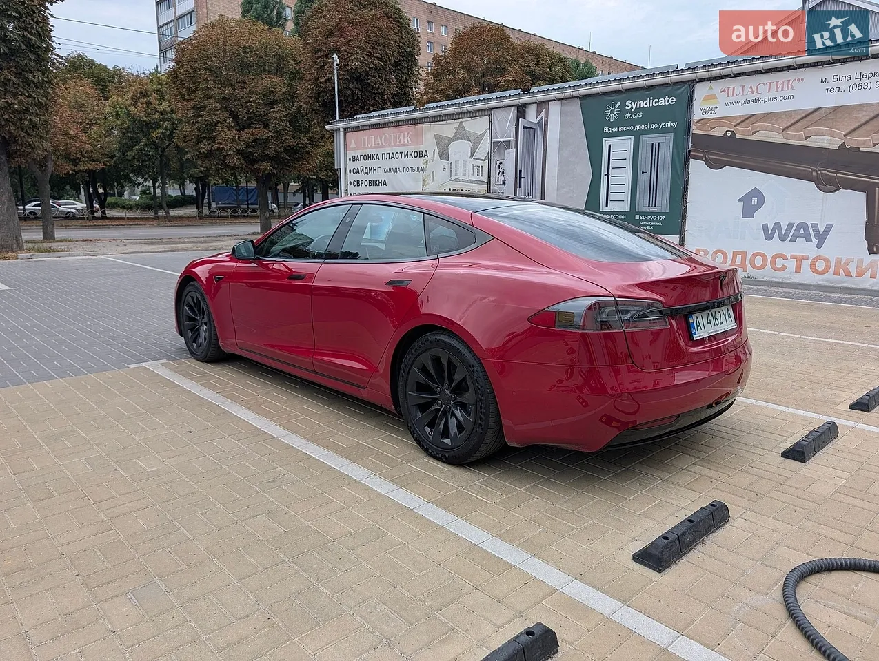 2019 Tesla Model S - мініатюра 4