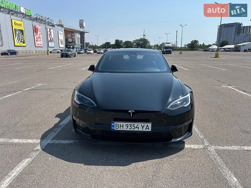Tesla Model S 2022