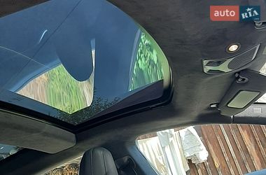 Лифтбек Tesla Model S 2016 в Житомире