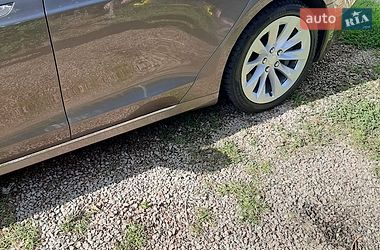 Лифтбек Tesla Model S 2016 в Житомире
