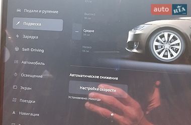 Лифтбек Tesla Model S 2016 в Житомире