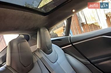 Лифтбек Tesla Model S 2016 в Житомире