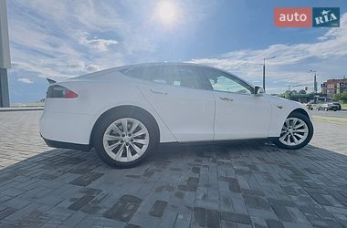 Лифтбек Tesla Model S 2013 в Днепре