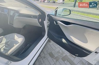 Лифтбек Tesla Model S 2013 в Днепре