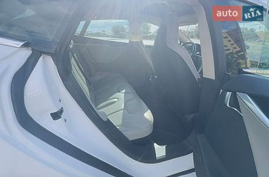 Лифтбек Tesla Model S 2013 в Днепре