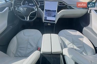 Лифтбек Tesla Model S 2013 в Днепре