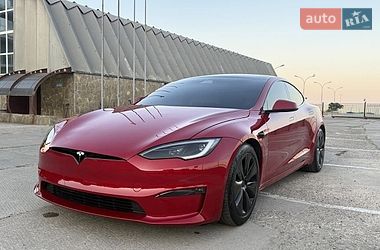Tesla Model S  2023