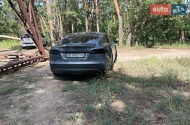Лифтбек Tesla Model S 2013 в Днепре