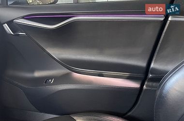 Лифтбек Tesla Model S 2013 в Днепре