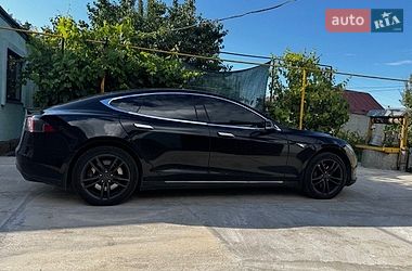 Лифтбек Tesla Model S 2014 в Самаре