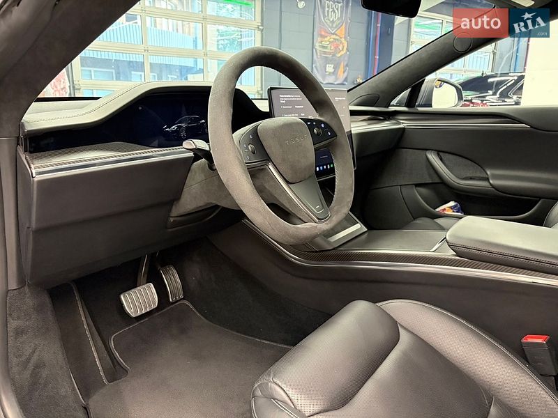 Лифтбек Tesla Model S 2021 в Киеве фото 17 Лифтбек Tesla Model S 2021 в Киеве