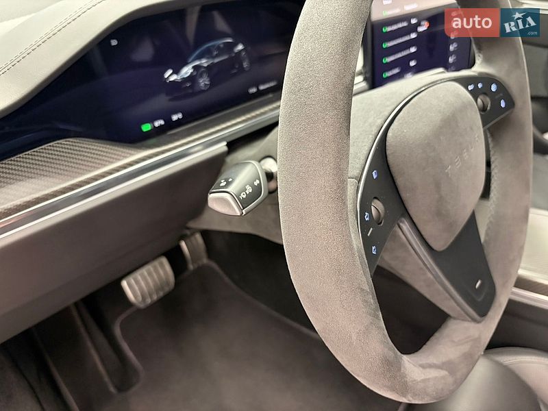 Лифтбек Tesla Model S 2021 в Киеве фото 18 Лифтбек Tesla Model S 2021 в Киеве