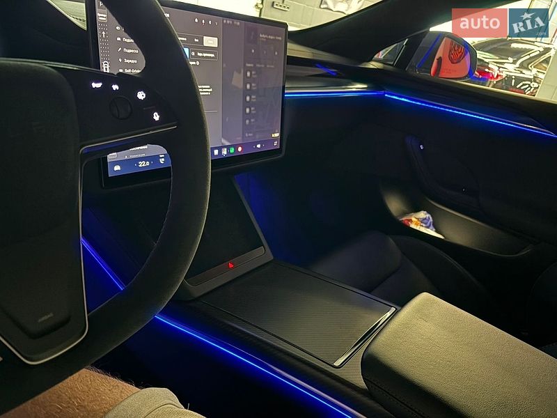 Лифтбек Tesla Model S 2021 в Киеве фото 25 Лифтбек Tesla Model S 2021 в Киеве