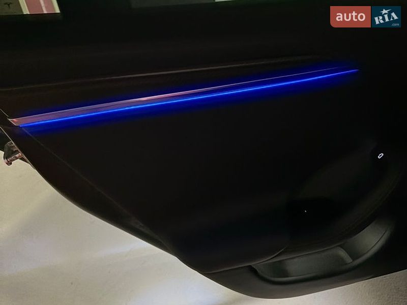 Лифтбек Tesla Model S 2021 в Киеве фото 29 Лифтбек Tesla Model S 2021 в Киеве