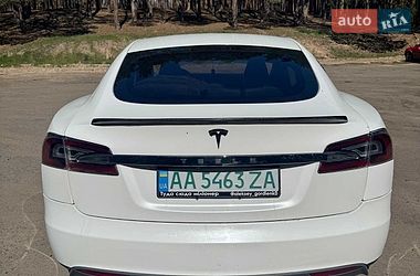 Ліфтбек Tesla Model S 2013 в Миргороді