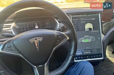 Ліфтбек Tesla Model S 2013 в Миргороді