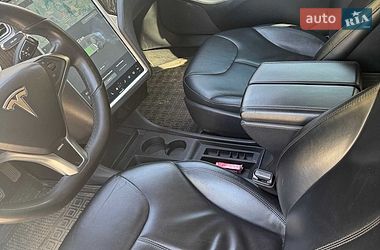 Ліфтбек Tesla Model S 2013 в Миргороді