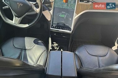 Ліфтбек Tesla Model S 2013 в Миргороді