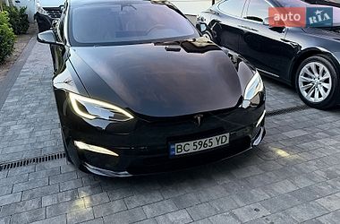 Лифтбек Tesla Model S 2023 в Львове