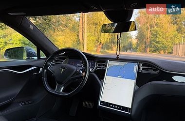 Лифтбек Tesla Model S 2015 в Кривом Роге