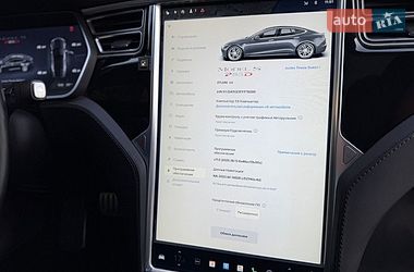 Лифтбек Tesla Model S 2015 в Кривом Роге