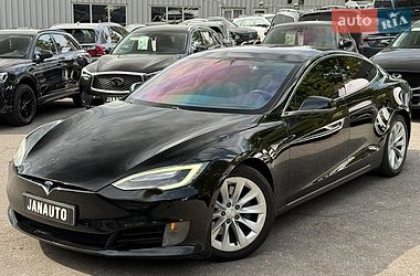 Tesla Model S  2016