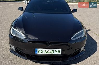 Лифтбек Tesla Model S 2016 в Харькове