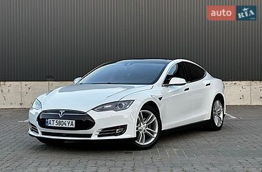 Tesla Model S  2015